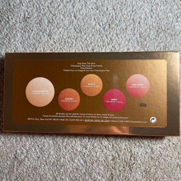 Becca Pop Goes The Glow Face & Eye Palette! - Picture 7 of 8